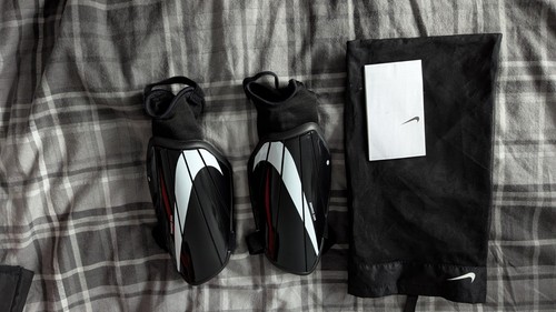 Nike charge shin - , guards
