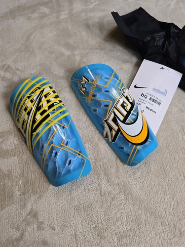 Nike mercurial lite football - mercurial,