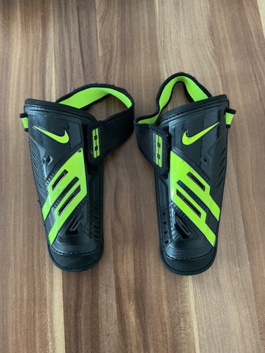 Nike kids shin - , guards