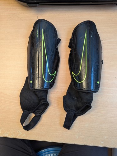 Nike charge unisex shin - nike,