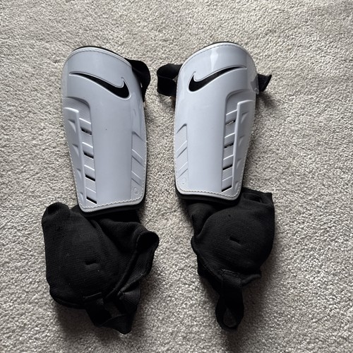 Nike charge shin - guards, pads